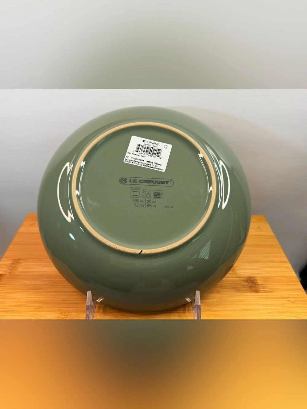 Le Creuset Stoneware Set of 4 Pasta Bowls 8.5 Inch, THYME - NEW